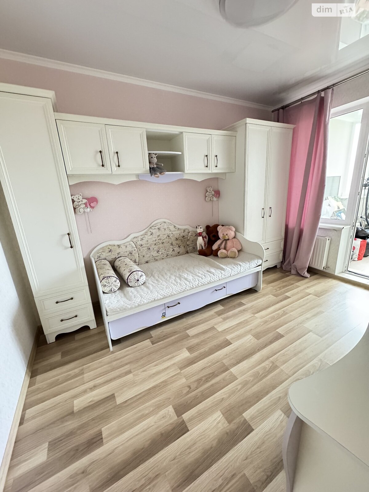 двухкомнатная квартира в Лиманке, на мас. Радужный 19 в аренду на долгий срок помесячно фото 1