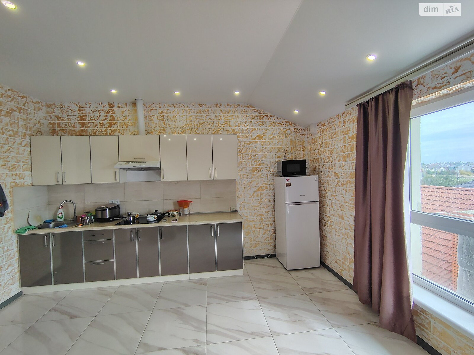 однокомнатная квартира в Лиманке, на ул. Тепличная 7А в аренду на долгий срок помесячно фото 1