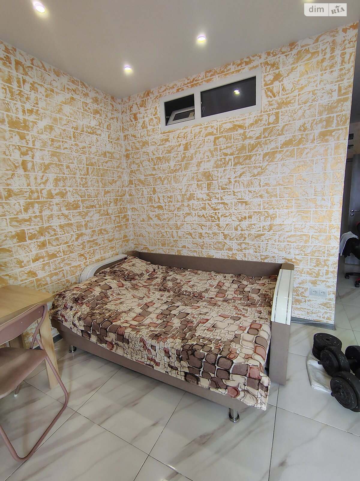 однокомнатная квартира в Лиманке, на ул. Тепличная 7А в аренду на долгий срок помесячно фото 1