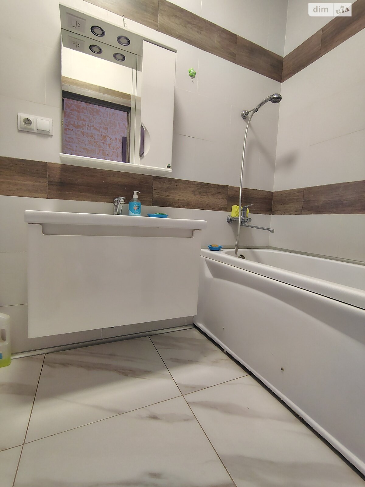 однокомнатная квартира в Лиманке, на ул. Тепличная 7А в аренду на долгий срок помесячно фото 1