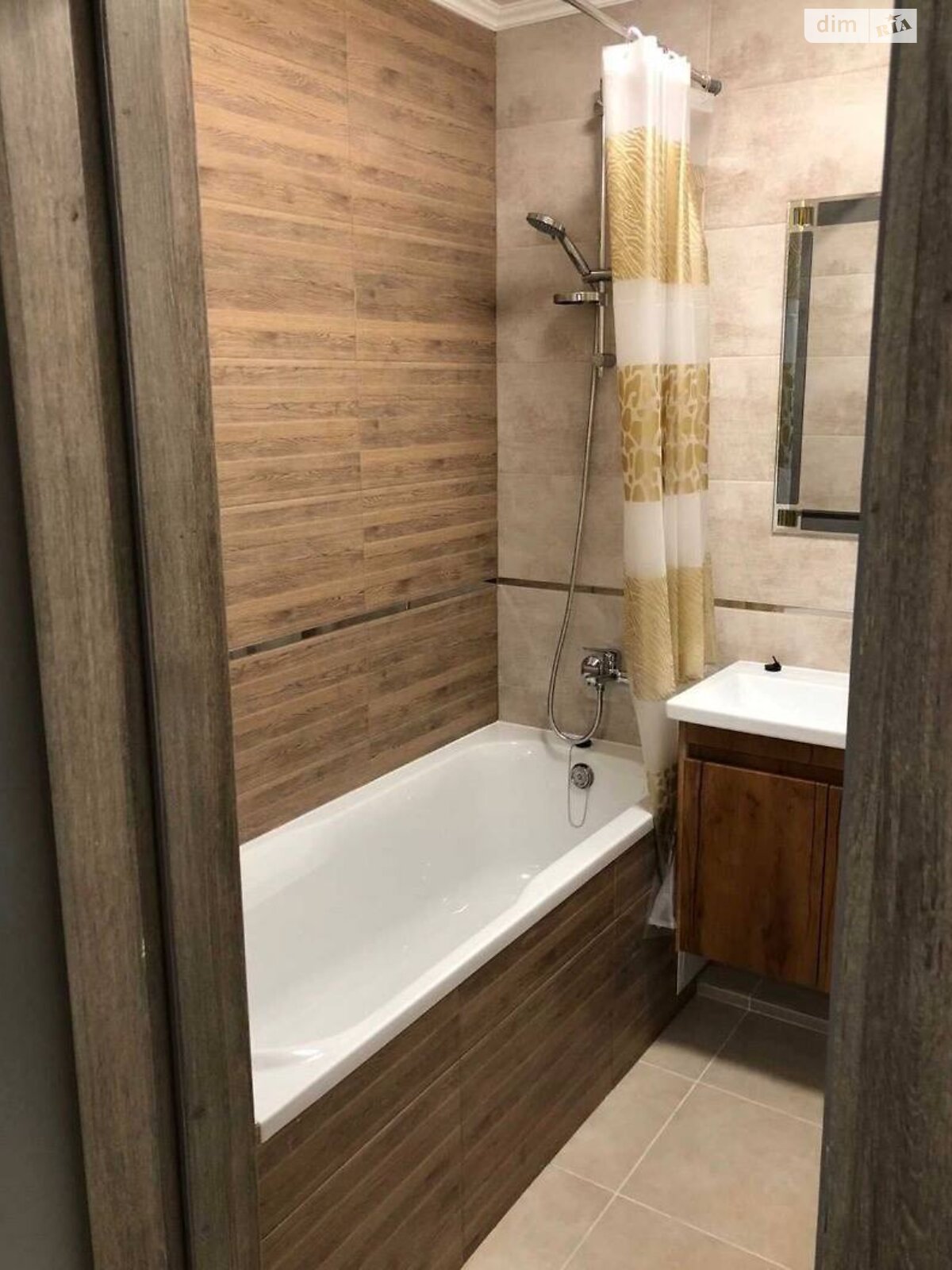 однокомнатная квартира в Липинах, на ул. Марии Заньковецкой в аренду на долгий срок помесячно фото 1