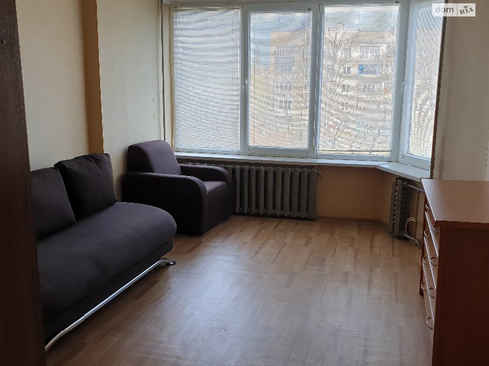 двухкомнатная квартира с мебелью в Луцке, район 33 микрорайон, на ул. Ковалевской Софьи в аренду на долгий срок помесячно фото 1