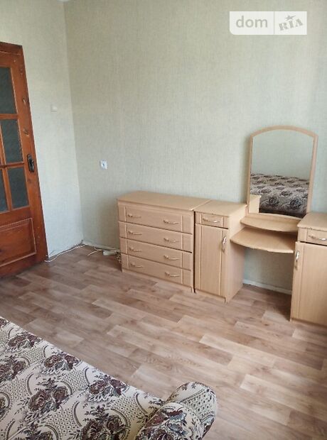 трехкомнатная квартира с мебелью в Луцке, район 33 микрорайон, на Соборності проспект в аренду на долгий срок помесячно фото 1 трехкомнатная квартира с мебелью в Луцке, район 33 микрорайон, на Соборності проспект в аренду на долгий срок помесячно фото 1