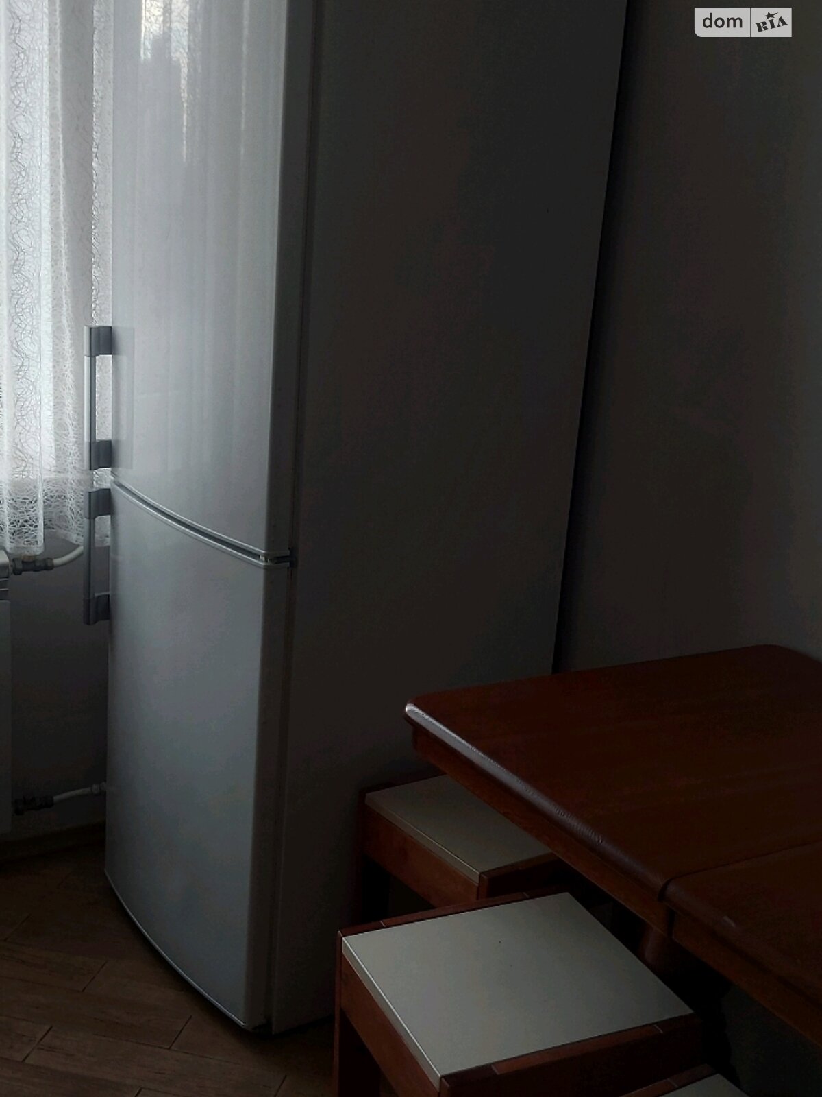 двокімнатна квартира з меблями в Луцьку, район 33 мікрорайон, на Відродження проспект - в довготривалу оренду помісячно фото 1