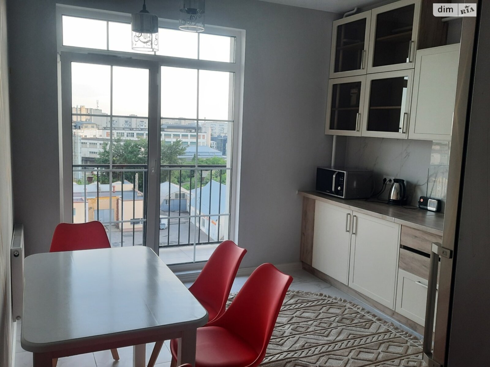 однокімнатна квартира в Луцьку, район 40 мікрорайон, на вул. Назарія Яремчука 9А в довготривалу оренду помісячно фото 1 однокімнатна квартира в Луцьку, район 40 мікрорайон, на вул. Назарія Яремчука 9А в довготривалу оренду помісячно фото 1