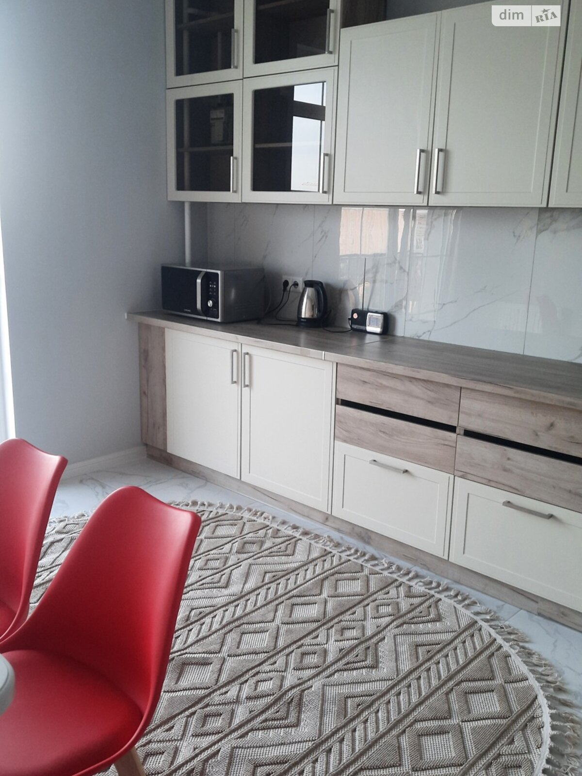 однокімнатна квартира в Луцьку, район 40 мікрорайон, на вул. Назарія Яремчука 9А в довготривалу оренду помісячно фото 1 однокімнатна квартира в Луцьку, район 40 мікрорайон, на вул. Назарія Яремчука 9А в довготривалу оренду помісячно фото 1