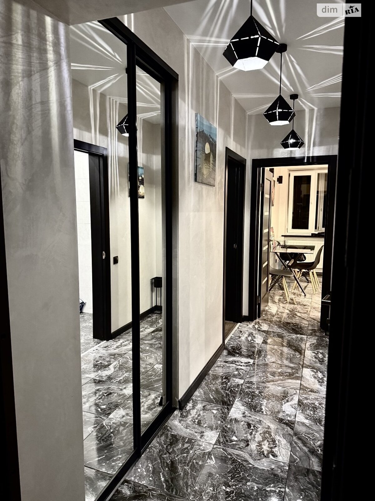 однокомнатная квартира в Луцке, район 40 микрорайон, на ул. Героев-добровольцев 4В, кв. 98 в аренду на долгий срок помесячно фото 1