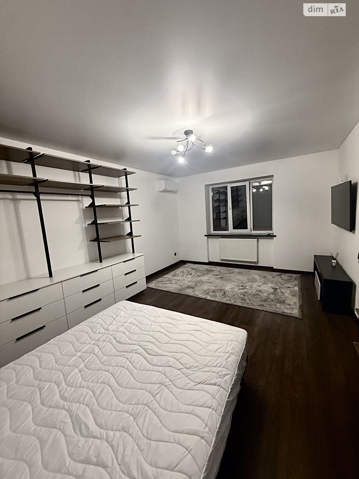 однокомнатная квартира в Луцке, район 40 микрорайон, на ул. Героев-добровольцев 4В, кв. 98 в аренду на долгий срок помесячно фото 1