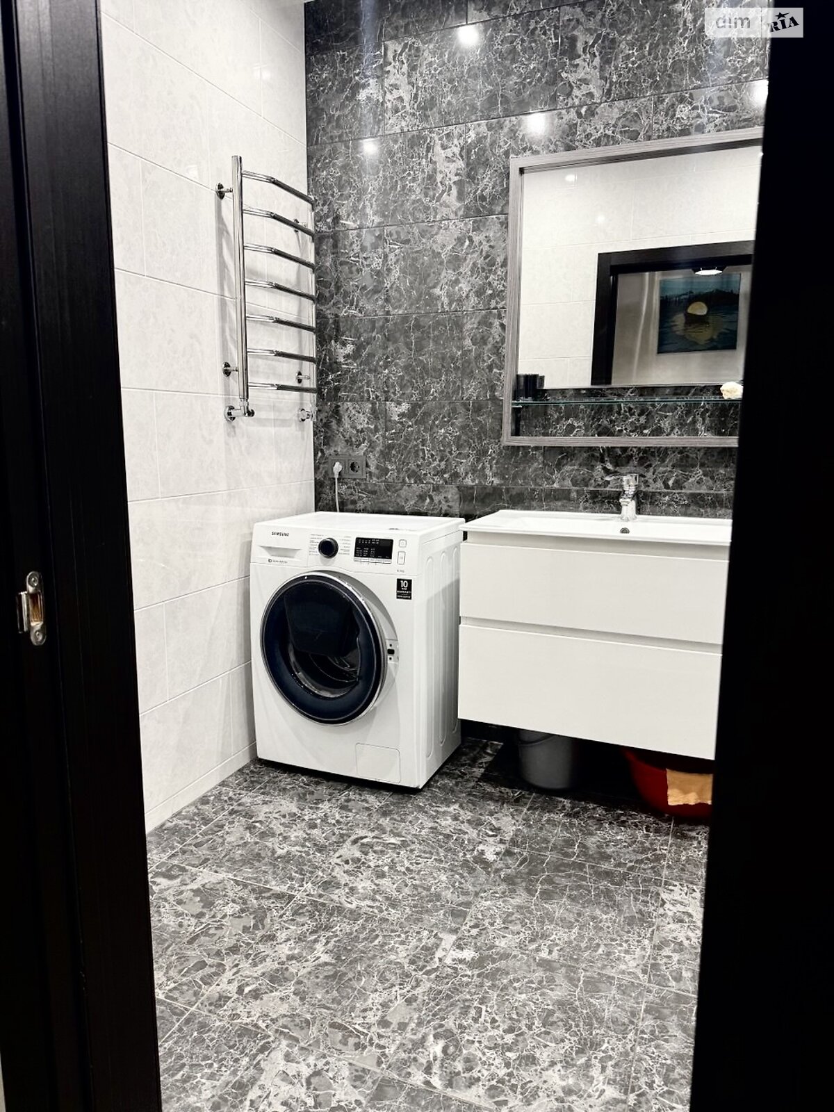 однокомнатная квартира в Луцке, район 40 микрорайон, на ул. Героев-добровольцев 4В, кв. 98 в аренду на долгий срок помесячно фото 1