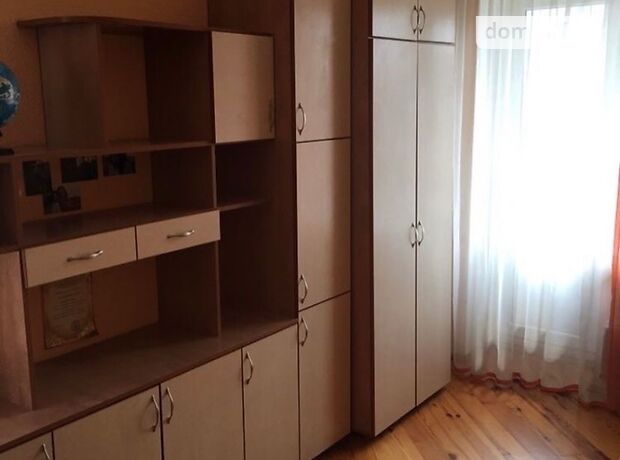 трехкомнатная квартира в Луцке, район 40 микрорайон, на ул. Гордиюк 20а в аренду на долгий срок помесячно фото 1 трехкомнатная квартира в Луцке, район 40 микрорайон, на ул. Гордиюк 20а в аренду на долгий срок помесячно фото 1