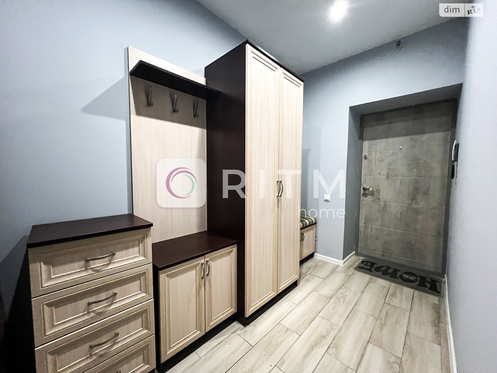 однокомнатная квартира в Луцке, район 40 микрорайон, на ул. Конякина 3Б в аренду на долгий срок помесячно фото 1