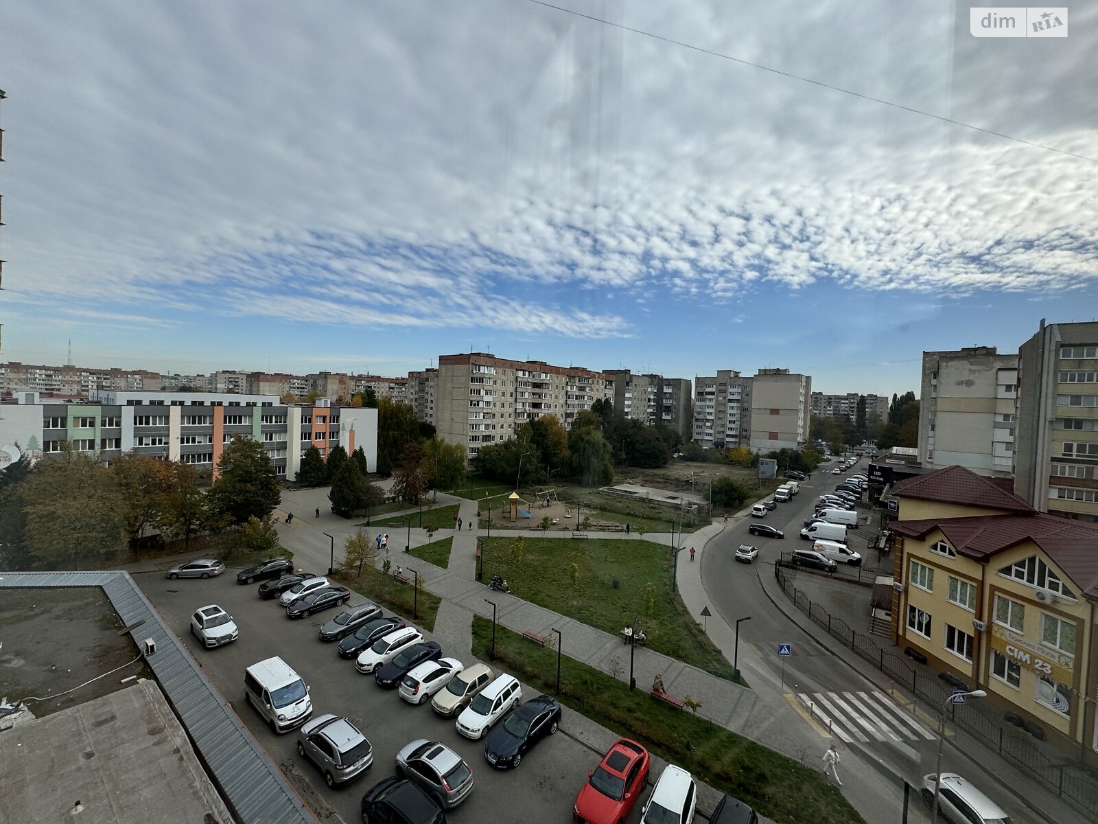 однокомнатная квартира с мебелью в Луцке, район 40 микрорайон, на ул. Кравчука 42А в аренду на долгий срок помесячно фото 1 однокомнатная квартира с мебелью в Луцке, район 40 микрорайон, на ул. Кравчука 42А в аренду на долгий срок помесячно фото 1