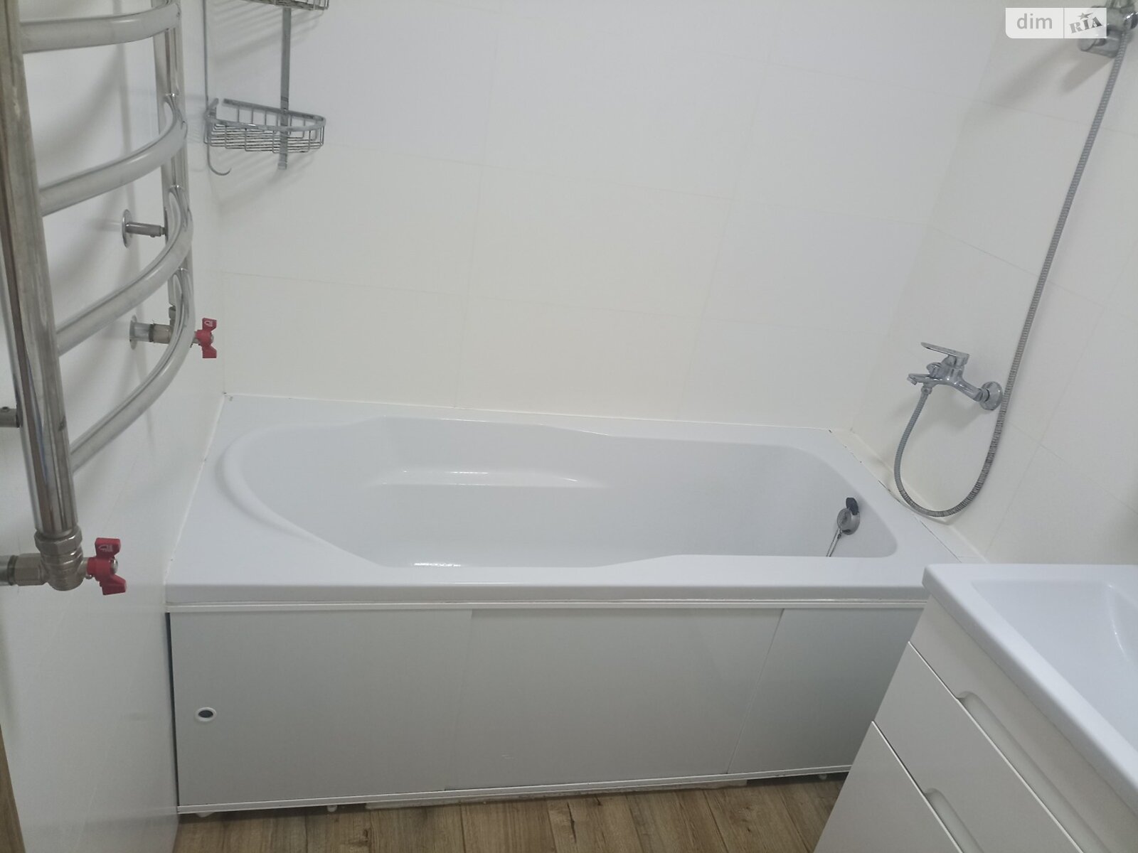 однокімнатна квартира в Луцьку, район 40 мікрорайон, на вул. Кравчука 2, кв. 3 в довготривалу оренду помісячно фото 1