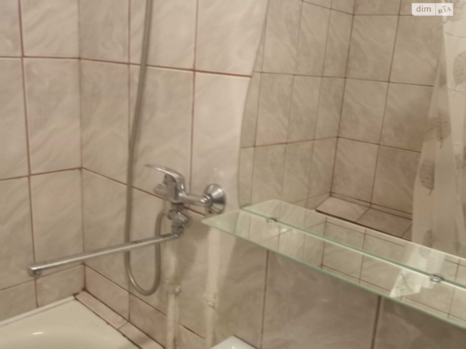 двухкомнатная квартира в Луцке, район 40 микрорайон, на ул. Кравчука в аренду на долгий срок помесячно фото 1 двухкомнатная квартира в Луцке, район 40 микрорайон, на ул. Кравчука в аренду на долгий срок помесячно фото 1