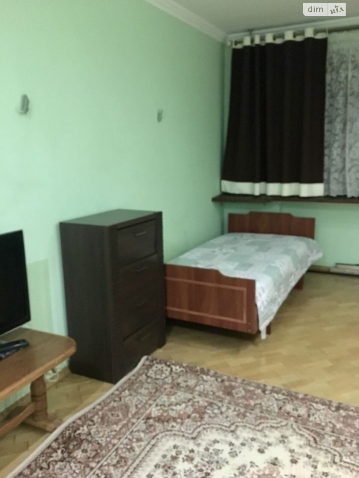 трехкомнатная квартира в Луцке, район 40 микрорайон, на ул. Кравчука в аренду на долгий срок помесячно фото 1