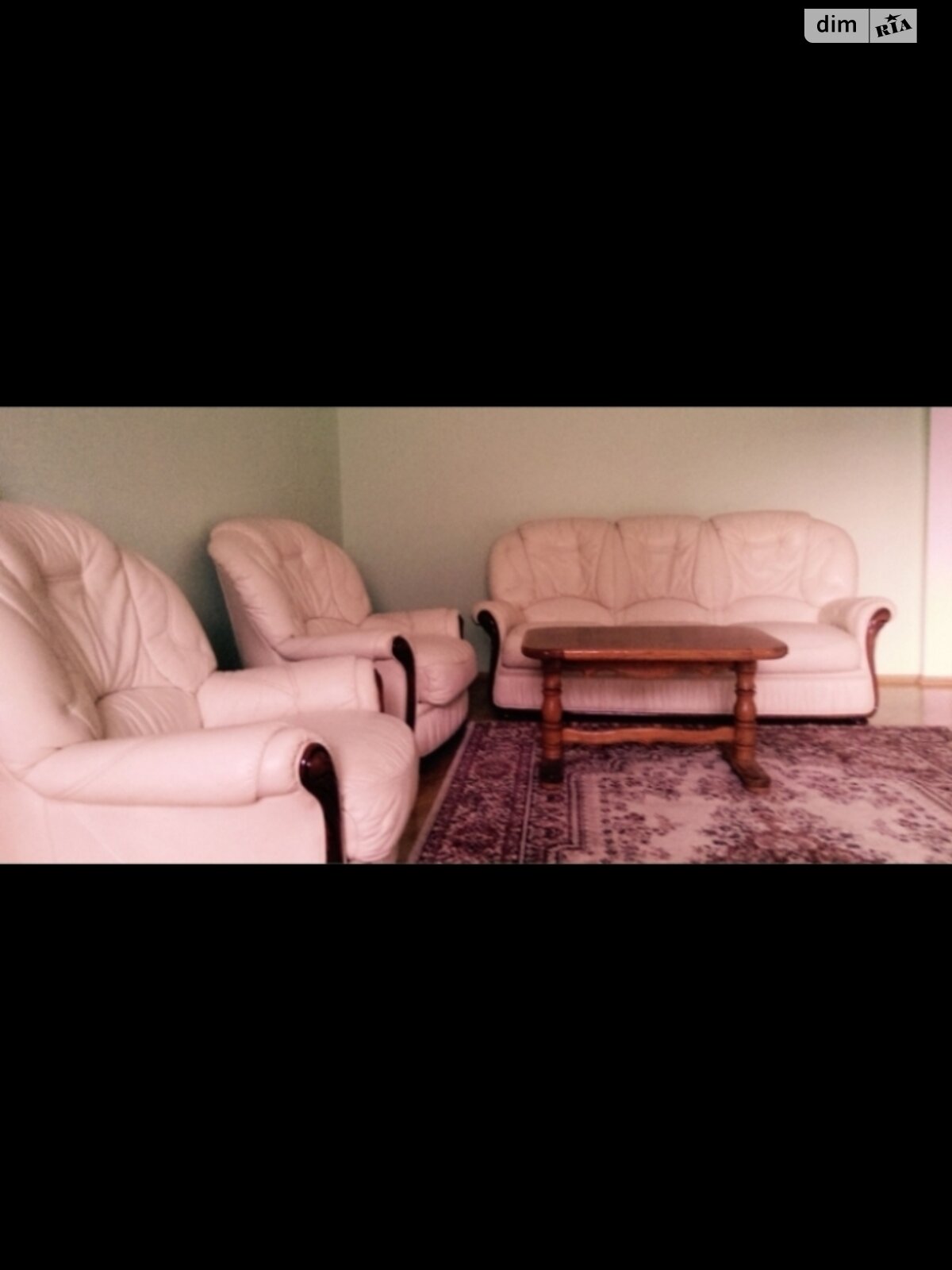 трехкомнатная квартира в Луцке, район 40 микрорайон, на ул. Кравчука в аренду на долгий срок помесячно фото 1