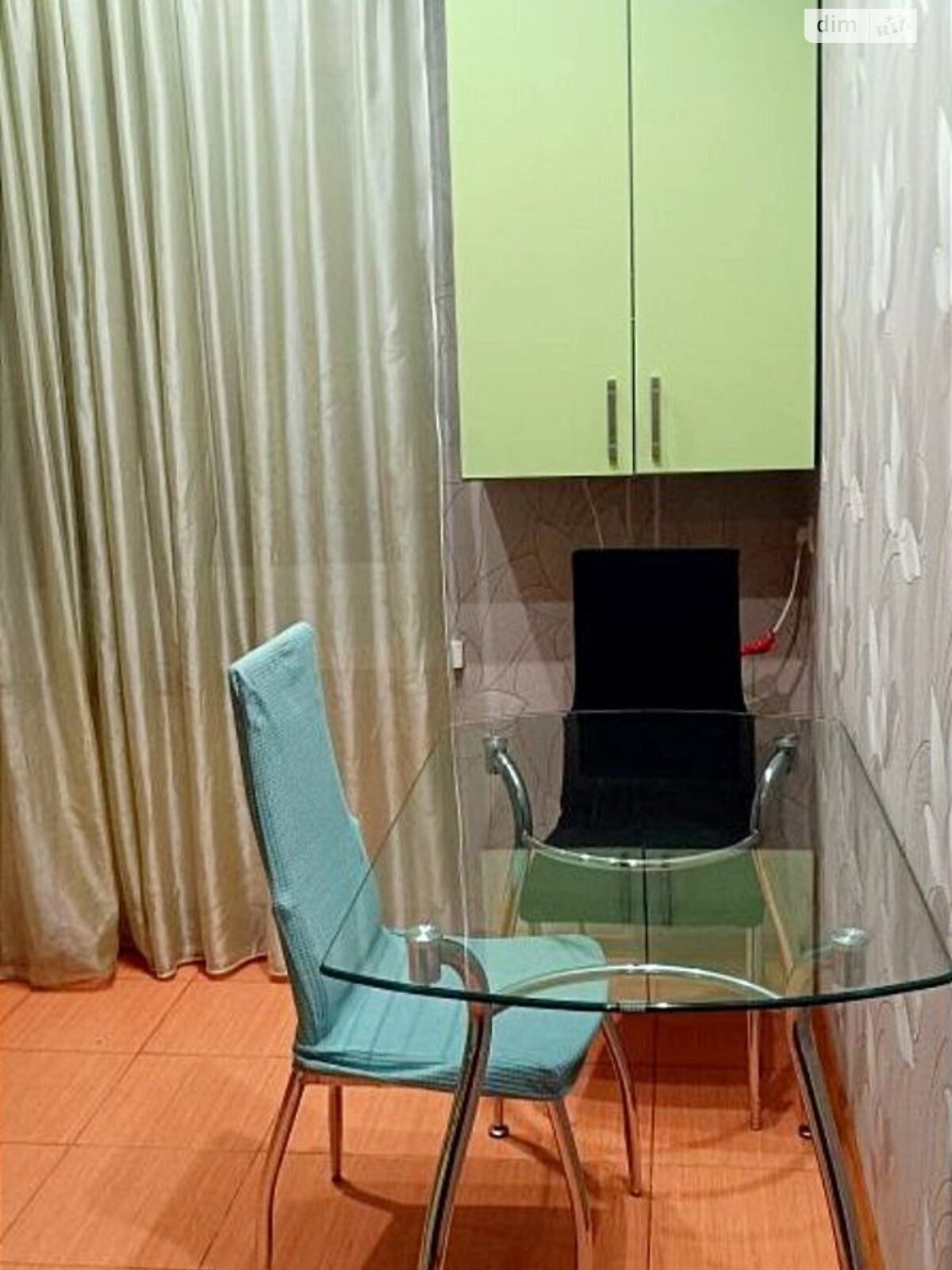 двухкомнатная квартира с ремонтом в Луцке, район 40 микрорайон, на ул. Кравчука в аренду на долгий срок помесячно фото 1