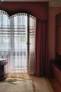 трикімнатна квартира в Луцьку, район 40 мікрорайон, на вул. Воїнів-афганців в довготривалу оренду помісячно фото 2