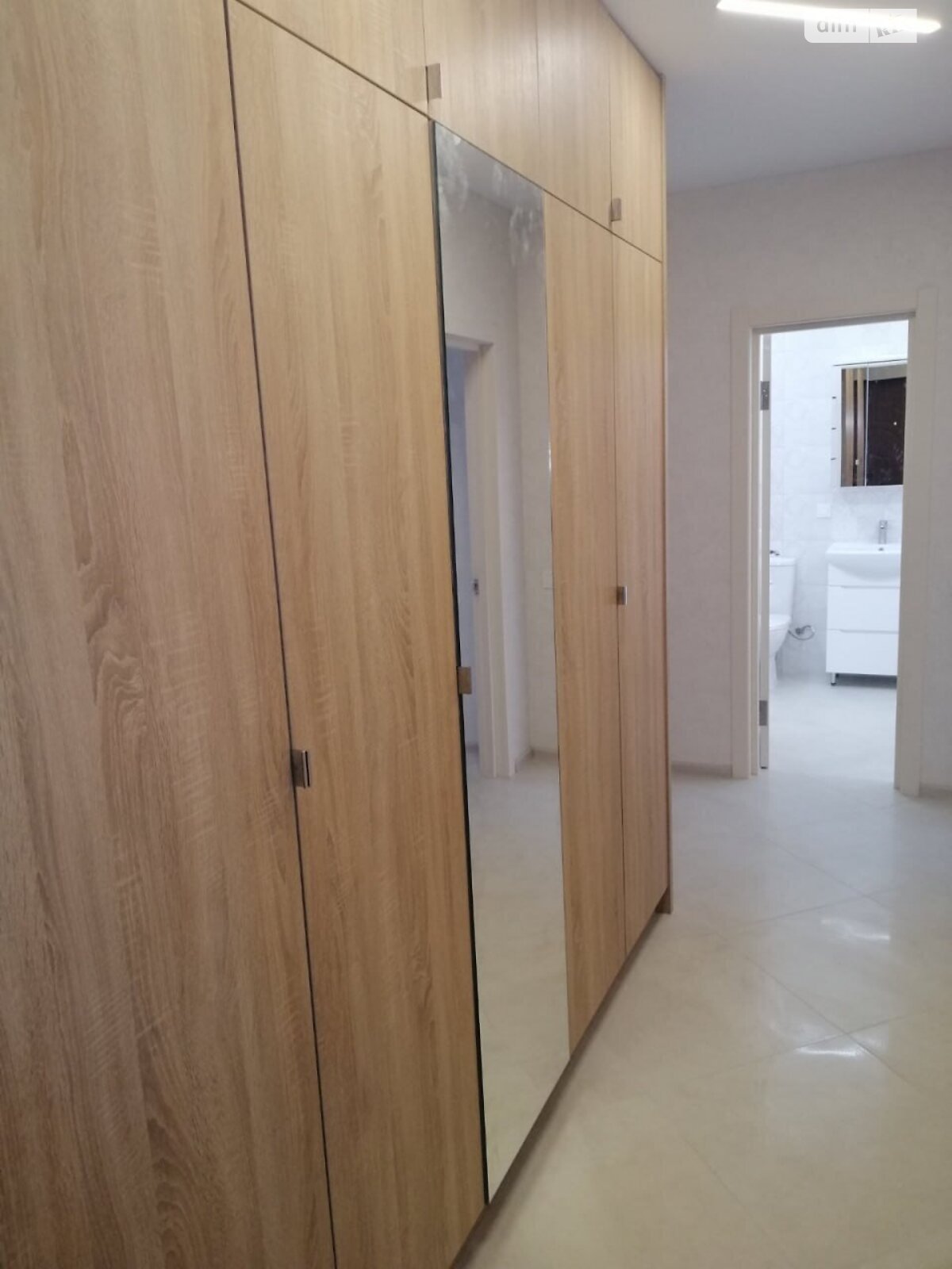 однокомнатная квартира в Луцке, район 55 микрорайон, на ул. Дмитрия Иващенко 1А, кв. 119 в аренду на долгий срок помесячно фото 1