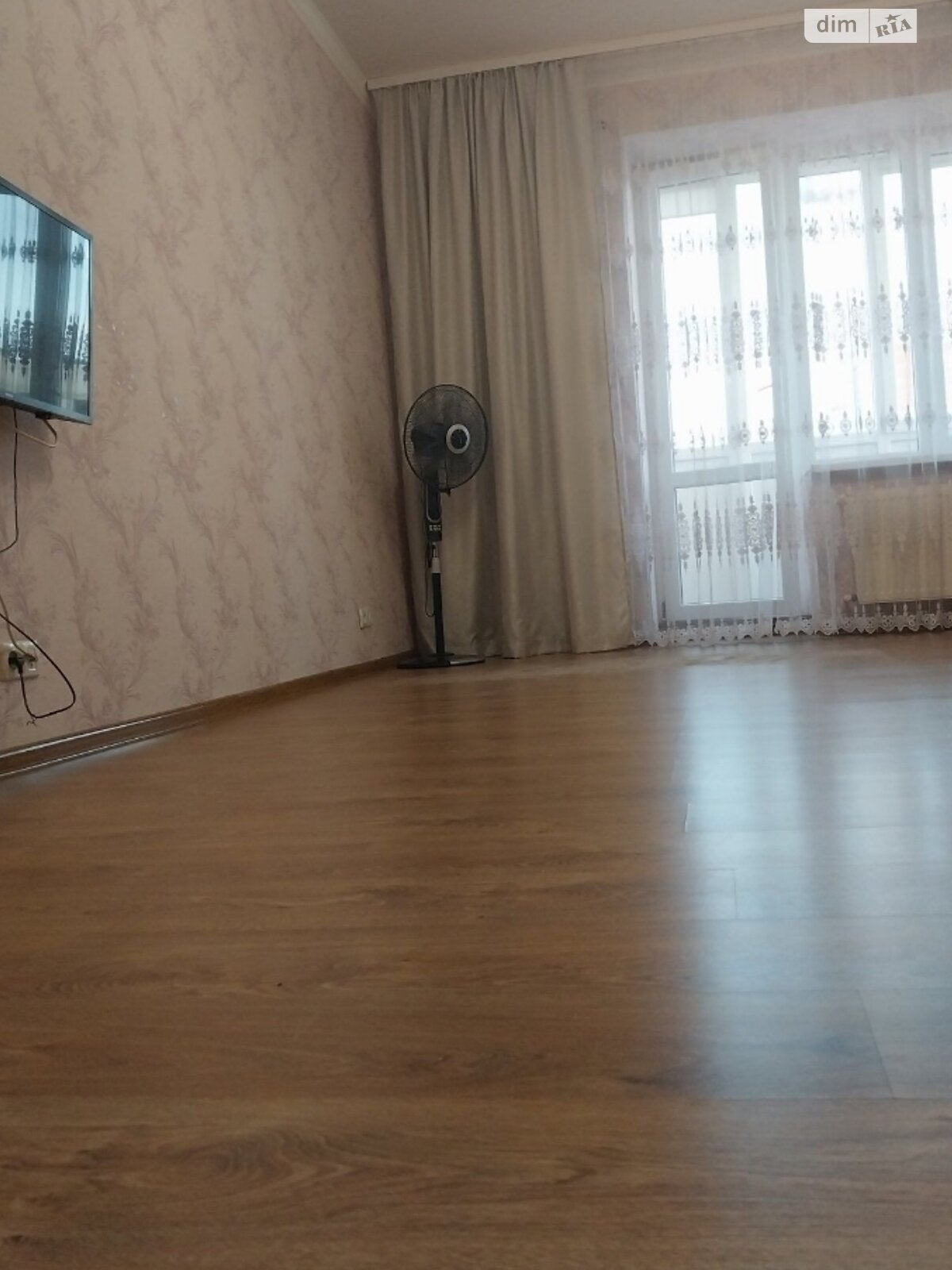 однокомнатная квартира в Луцке, район 55 микрорайон, на ул. Дмитрия Иващенко в аренду на долгий срок помесячно фото 1 однокомнатная квартира в Луцке, район 55 микрорайон, на ул. Дмитрия Иващенко в аренду на долгий срок помесячно фото 1