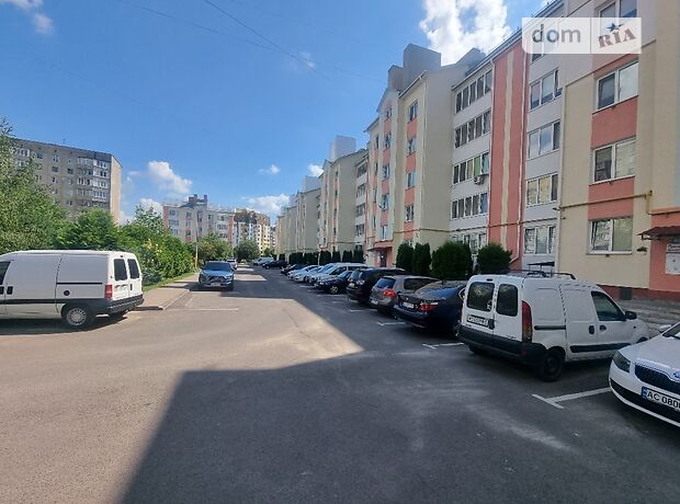 однокомнатная квартира с мебелью в Луцке, район 55 микрорайон, на ул. Олеся Гончара 7 в аренду на долгий срок помесячно фото 1 однокомнатная квартира с мебелью в Луцке, район 55 микрорайон, на ул. Олеся Гончара 7 в аренду на долгий срок помесячно фото 1