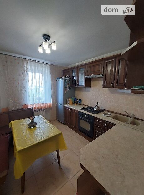 трехкомнатная квартира в Луцке, район Балка, на ул. Сагайдачного Гетьмана в аренду на долгий срок помесячно фото 1 трехкомнатная квартира в Луцке, район Балка, на ул. Сагайдачного Гетьмана в аренду на долгий срок помесячно фото 1