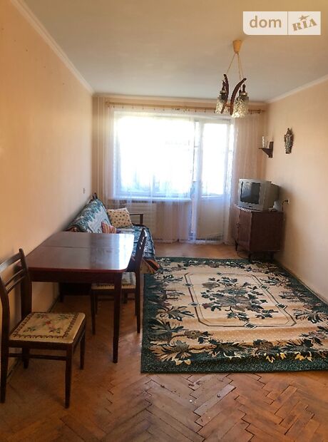 трехкомнатная квартира в Луцке, район Балка, на просп. Возрождение 11 в аренду на долгий срок помесячно фото 1 трехкомнатная квартира в Луцке, район Балка, на просп. Возрождение 11 в аренду на долгий срок помесячно фото 1