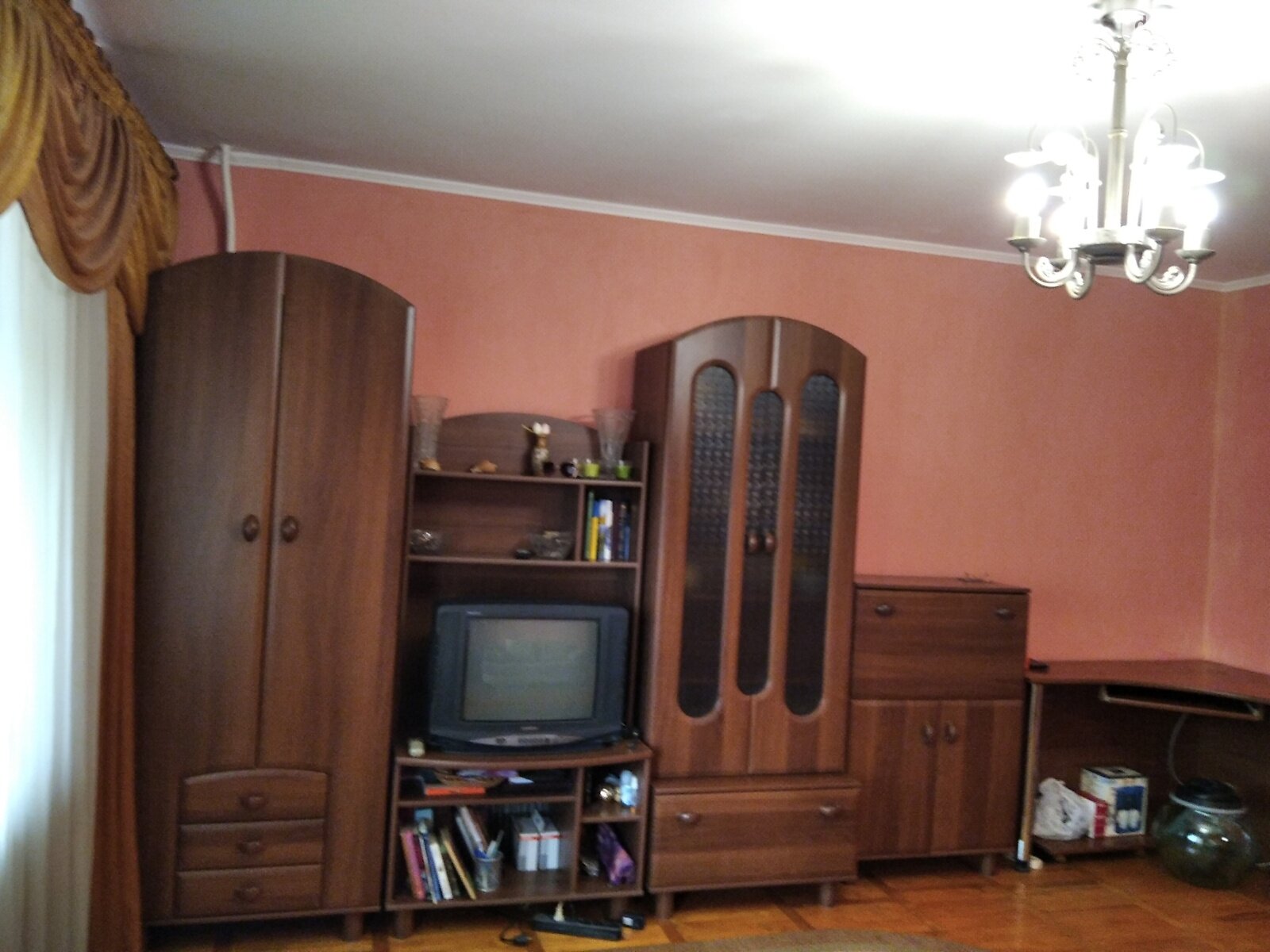 однокімнатна квартира в Луцьку, район Балка, на вул. Захарова в довготривалу оренду помісячно фото 1 однокімнатна квартира в Луцьку, район Балка, на вул. Захарова в довготривалу оренду помісячно фото 1