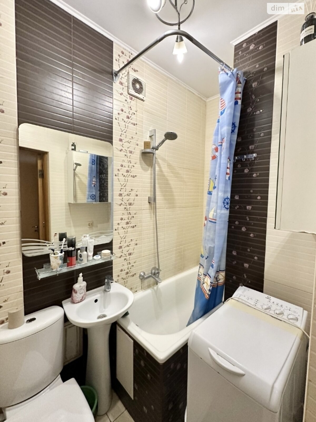 двухкомнатная квартира с ремонтом в Луцке, район Гнидава, на ул. Потебни в аренду на долгий срок помесячно фото 1