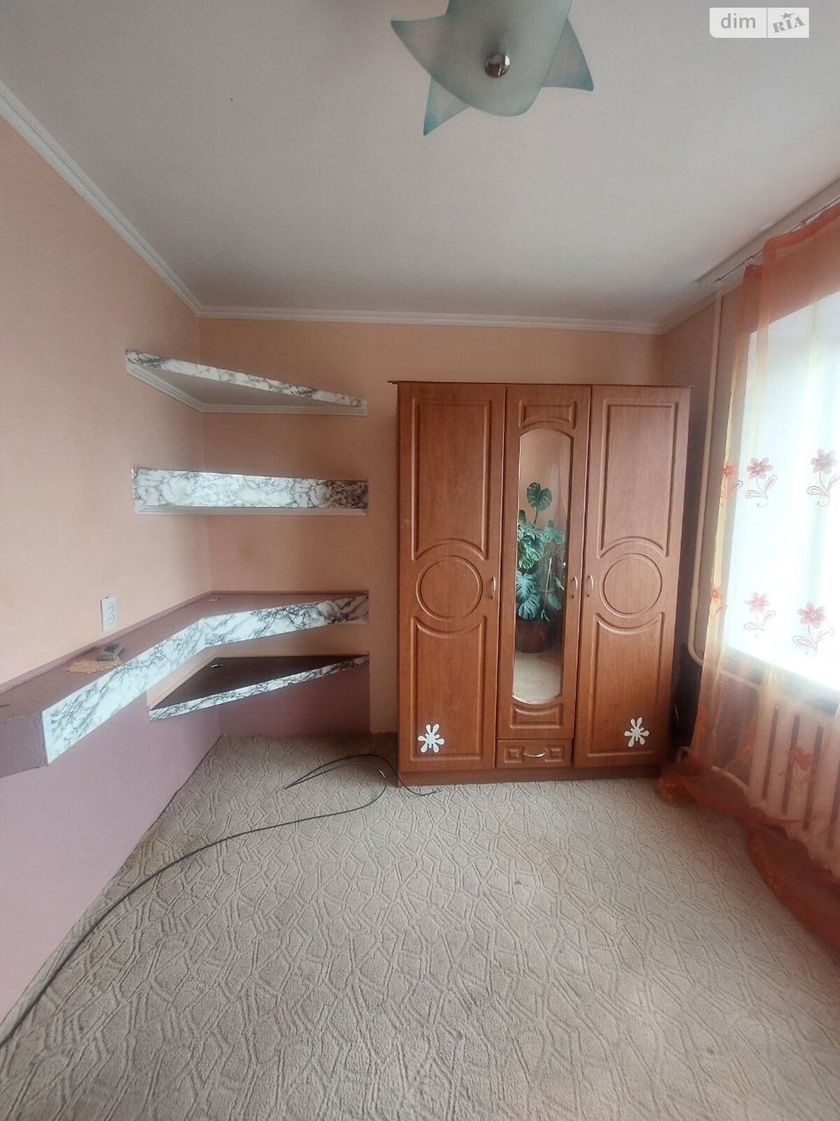трикімнатна квартира в Луцьку, район ГПЗ, на вул. Шота Руставелі 9 в довготривалу оренду помісячно фото 1 трикімнатна квартира в Луцьку, район ГПЗ, на вул. Шота Руставелі 9 в довготривалу оренду помісячно фото 1