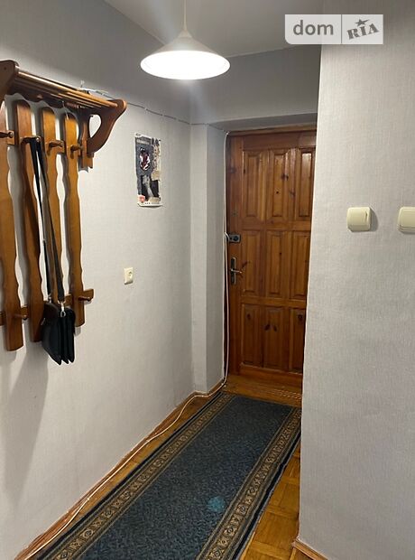 однокімнатна квартира в Луцьку, район Центр, на просп. Грушевського Президента 3, кв. 7 в довготривалу оренду помісячно фото 1 однокімнатна квартира в Луцьку, район Центр, на просп. Грушевського Президента 3, кв. 7 в довготривалу оренду помісячно фото 1