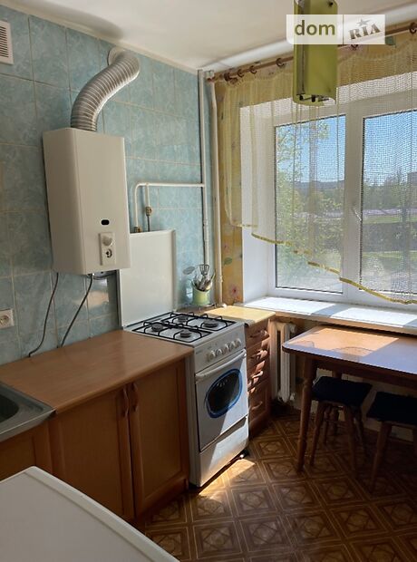 однокімнатна квартира в Луцьку, район Центр, на просп. Грушевського Президента 3, кв. 7 в довготривалу оренду помісячно фото 1 однокімнатна квартира в Луцьку, район Центр, на просп. Грушевського Президента 3, кв. 7 в довготривалу оренду помісячно фото 1