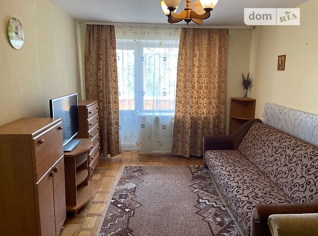 однокімнатна квартира в Луцьку, район Центр, на просп. Грушевського Президента 3, кв. 7 в довготривалу оренду помісячно фото 1 однокімнатна квартира в Луцьку, район Центр, на просп. Грушевського Президента 3, кв. 7 в довготривалу оренду помісячно фото 1