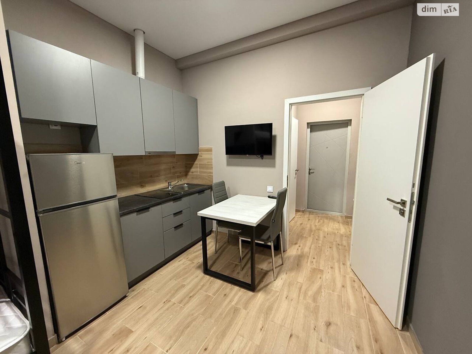 однокомнатная квартира в Луцке, район Гуща, на ул. Индустриальная в аренду на долгий срок помесячно фото 1