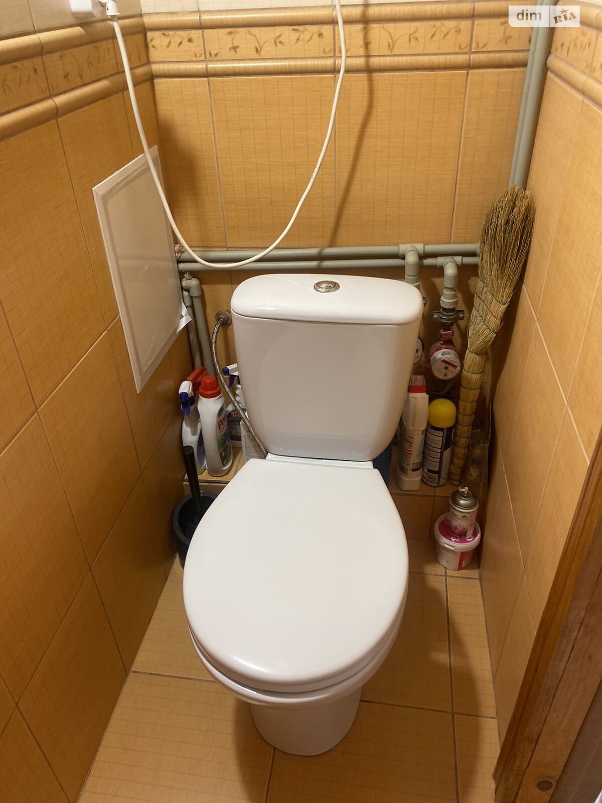 трехкомнатная квартира в Луцке, район Гуща, на ул. Наливайко 14А, кв. 40 в аренду на долгий срок помесячно фото 1