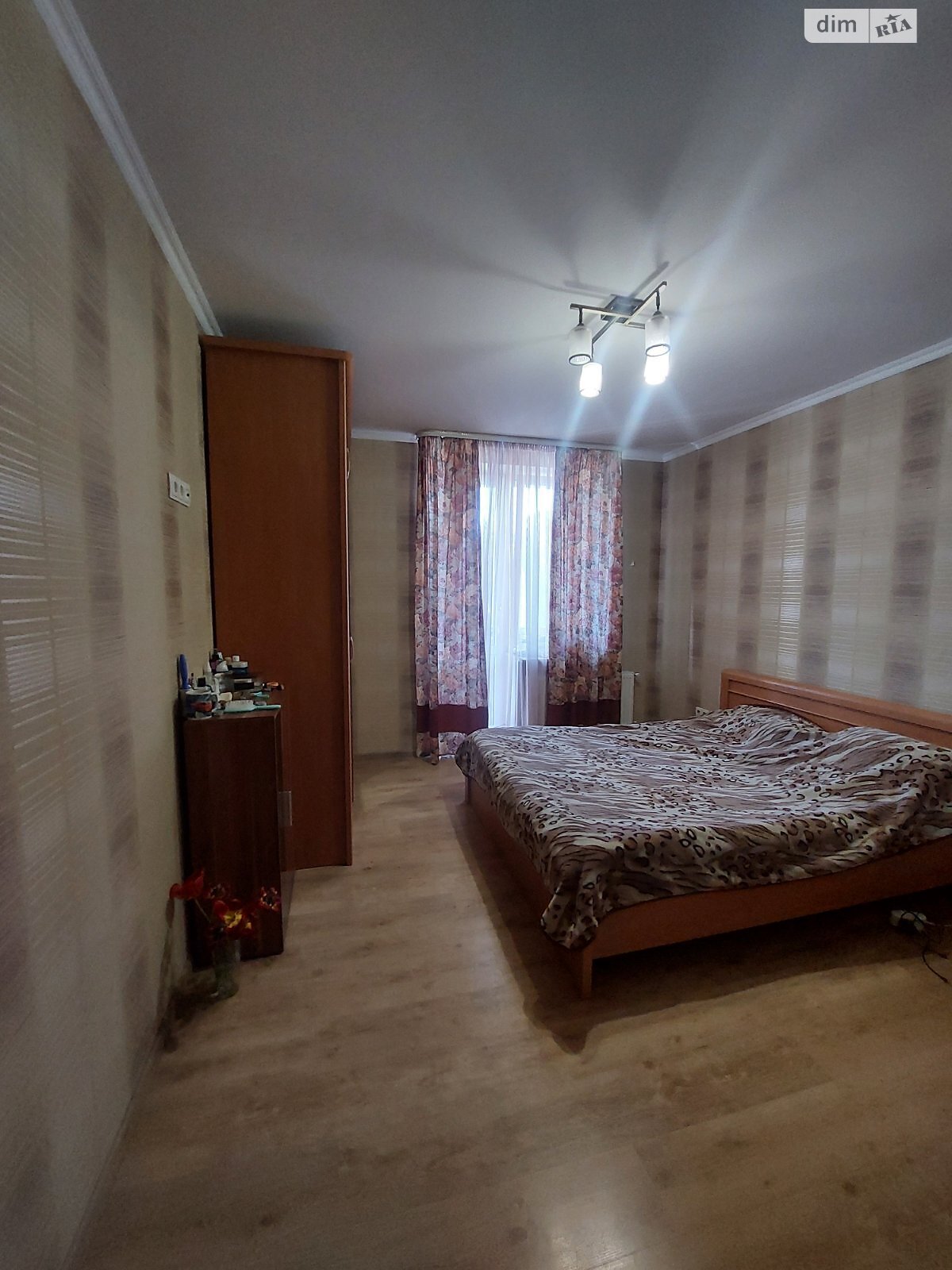 трехкомнатная квартира в Луцке, район Теремно, на ул. Ровенская 127 в аренду на долгий срок помесячно фото 1 трехкомнатная квартира в Луцке, район Теремно, на ул. Ровенская 127 в аренду на долгий срок помесячно фото 1