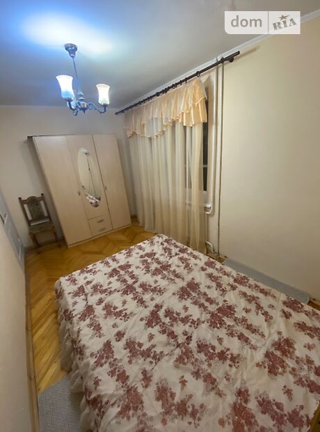 трехкомнатная квартира в Луцке, район Теремно, на просп. Возрождение 14, кв. 13, в аренду на долгий срок помесячно фото 1 трехкомнатная квартира в Луцке, район Теремно, на просп. Возрождение 14, кв. 13, в аренду на долгий срок помесячно фото 1