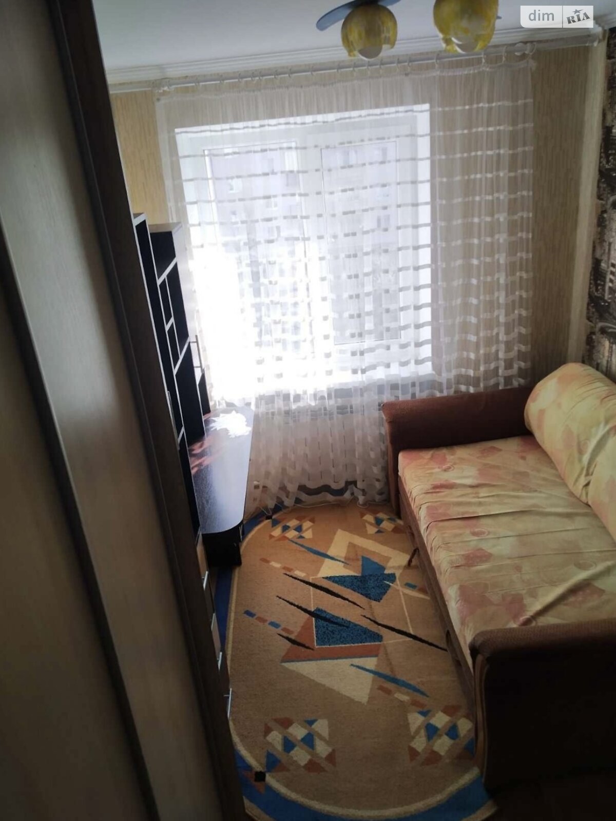 трикімнатна квартира з ремонтом в Луцьку, район Теремно, на просп. Відродження в довготривалу оренду помісячно фото 1 трикімнатна квартира з ремонтом в Луцьку, район Теремно, на просп. Відродження в довготривалу оренду помісячно фото 1
