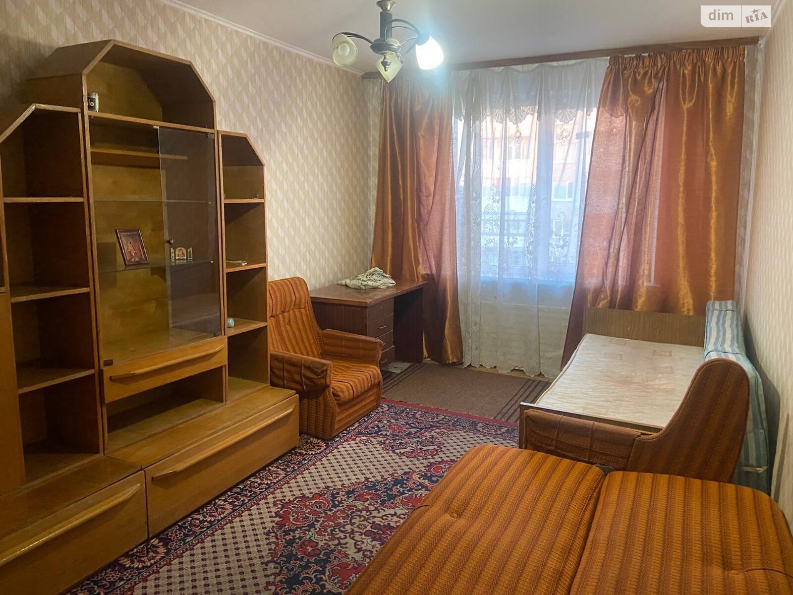 двухкомнатная квартира в Луцке, район Центр, на ул. Гулака-Артемовского 5 в аренду на долгий срок помесячно фото 1 двухкомнатная квартира в Луцке, район Центр, на ул. Гулака-Артемовского 5 в аренду на долгий срок помесячно фото 1