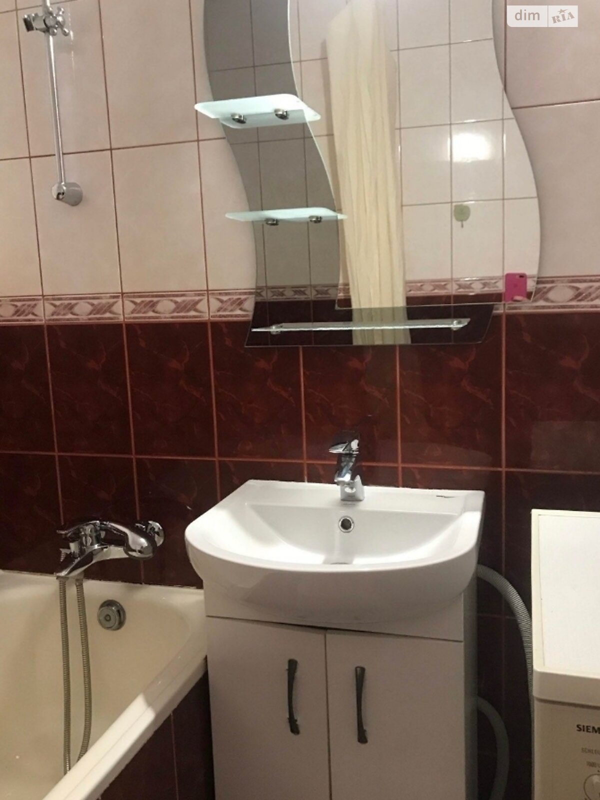 двухкомнатная квартира в Луцке, район Центр, на ул. Гулака-Артемовского в аренду на долгий срок помесячно фото 1 двухкомнатная квартира в Луцке, район Центр, на ул. Гулака-Артемовского в аренду на долгий срок помесячно фото 1