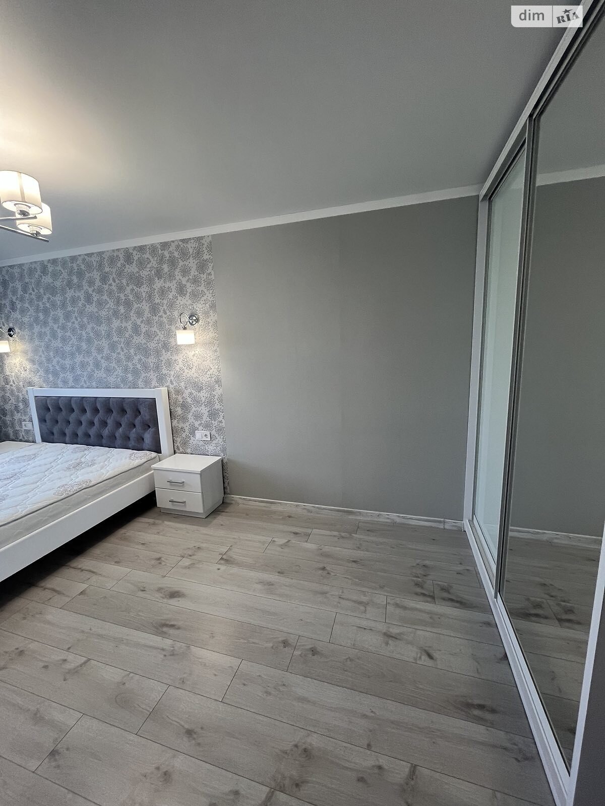 однокімнатна квартира в Луцьку, район Центр, на вул. Залізнична 20 в довготривалу оренду помісячно фото 1