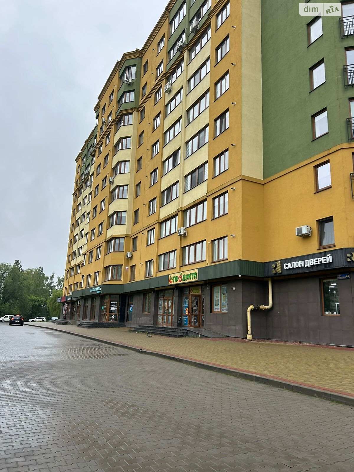 двокімнатна квартира в Луцьку, район Центр, на вул. Набережна в довготривалу оренду помісячно фото 1 двокімнатна квартира в Луцьку, район Центр, на вул. Набережна в довготривалу оренду помісячно фото 1