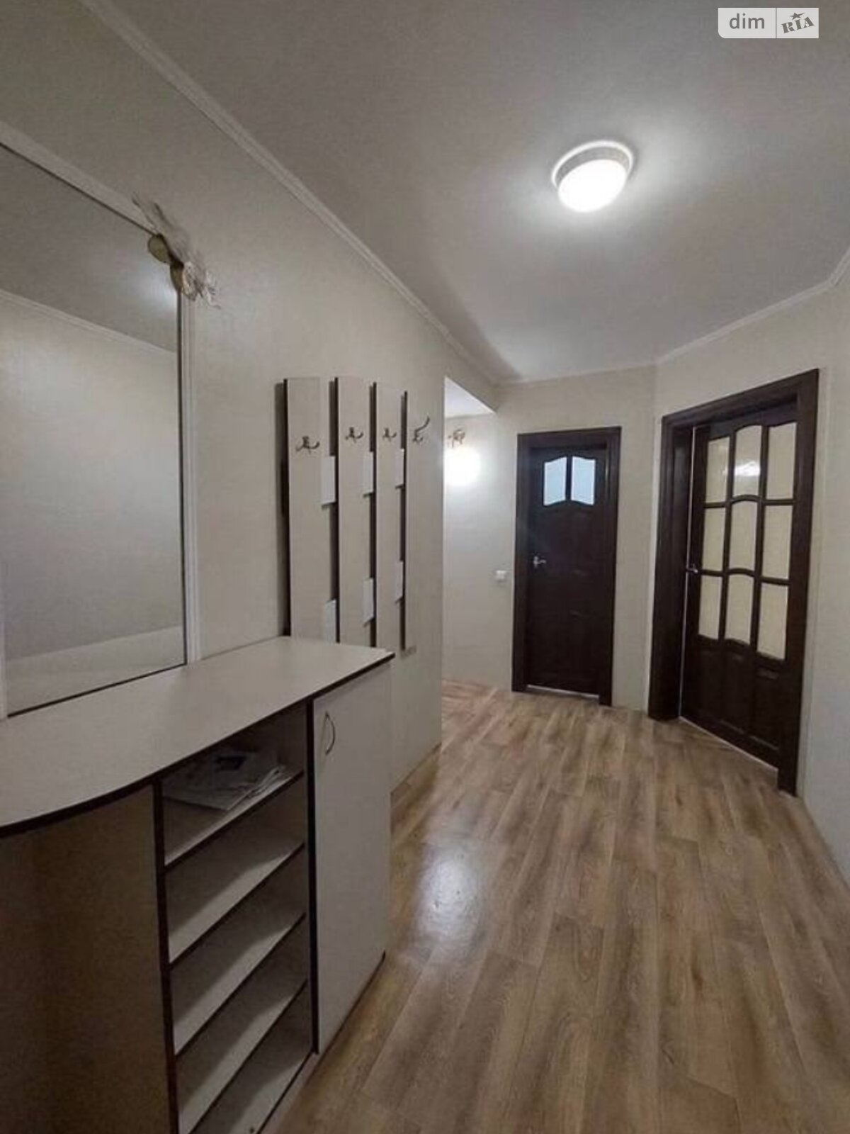 двокімнатна квартира в Луцьку, район Центр, на вул. Набережна в довготривалу оренду помісячно фото 1 двокімнатна квартира в Луцьку, район Центр, на вул. Набережна в довготривалу оренду помісячно фото 1