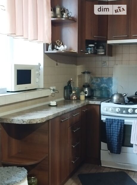трехкомнатная квартира в Луцке, район Центр, на ул. Шопена 13 в аренду на долгий срок помесячно фото 1 трехкомнатная квартира в Луцке, район Центр, на ул. Шопена 13 в аренду на долгий срок помесячно фото 1