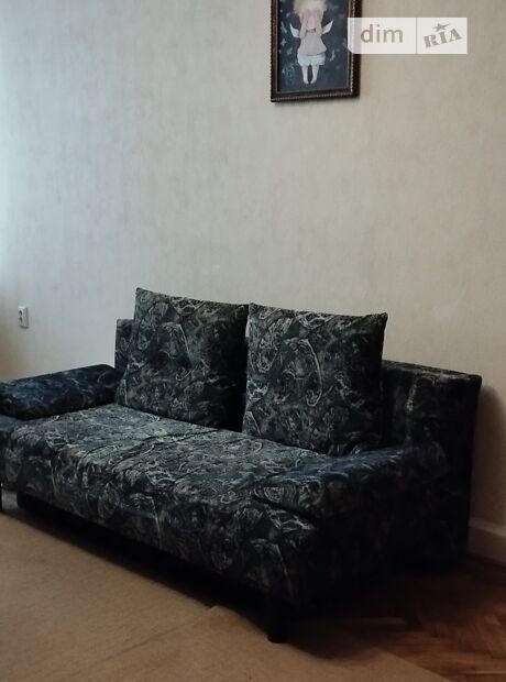 трехкомнатная квартира в Луцке, район Центр, на ул. Шопена 13 в аренду на долгий срок помесячно фото 1 трехкомнатная квартира в Луцке, район Центр, на ул. Шопена 13 в аренду на долгий срок помесячно фото 1