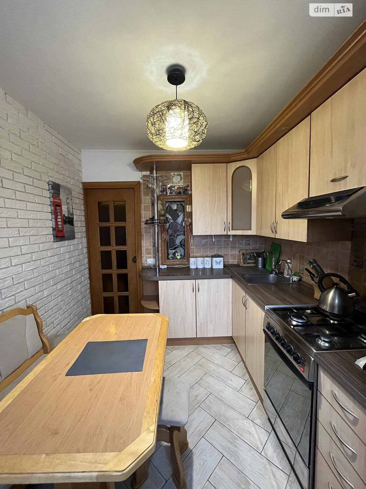 двухкомнатная квартира в Луцке, район Центр, на ул. Света 3 в аренду на долгий срок помесячно фото 1