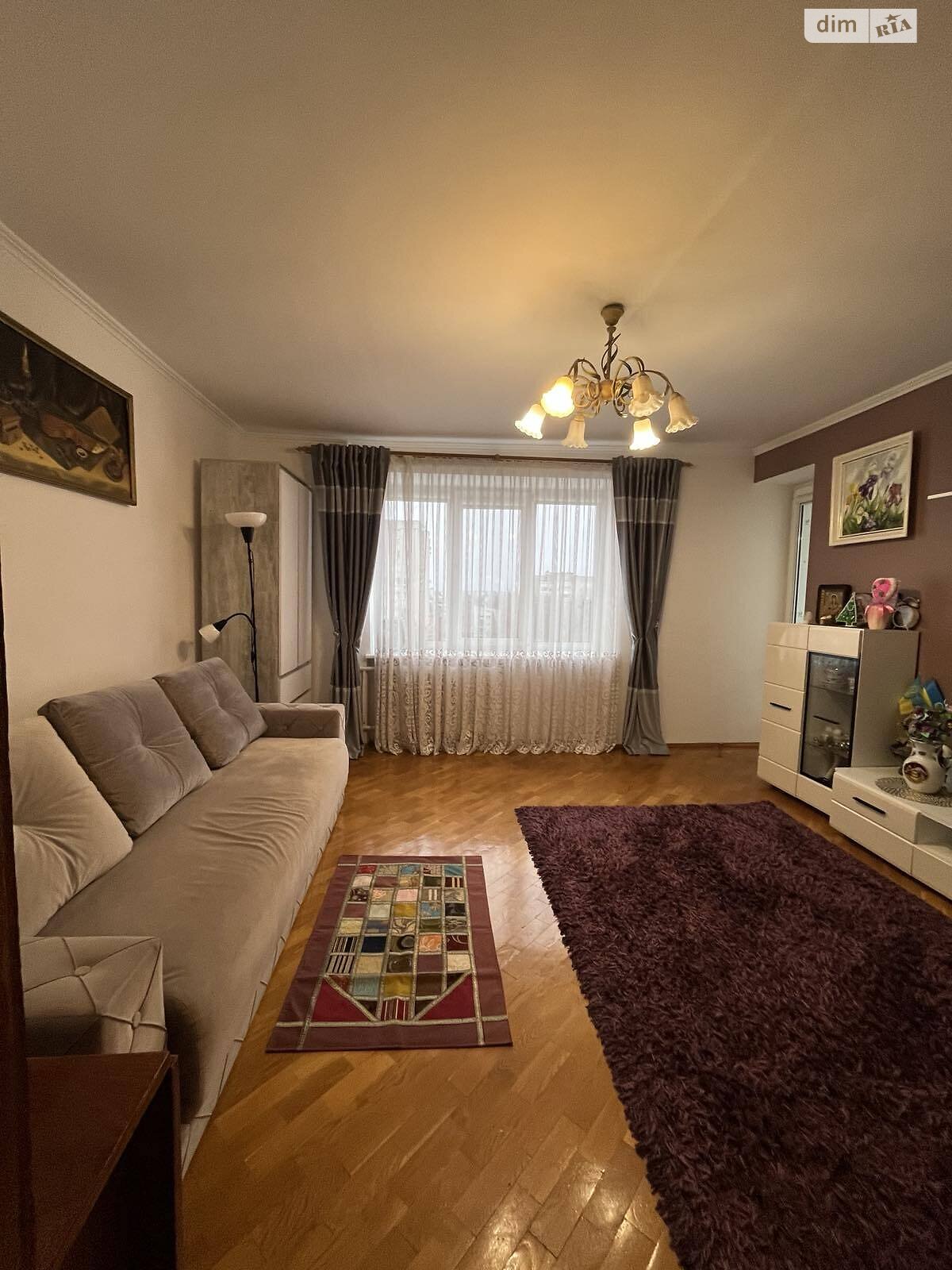 двухкомнатная квартира в Луцке, район Центр, на ул. Света 3 в аренду на долгий срок помесячно фото 1