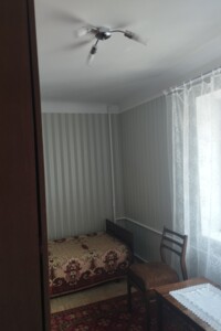 двокімнатна квартира в Луцьку, район Центр, на просп. Волі в довготривалу оренду помісячно фото 2