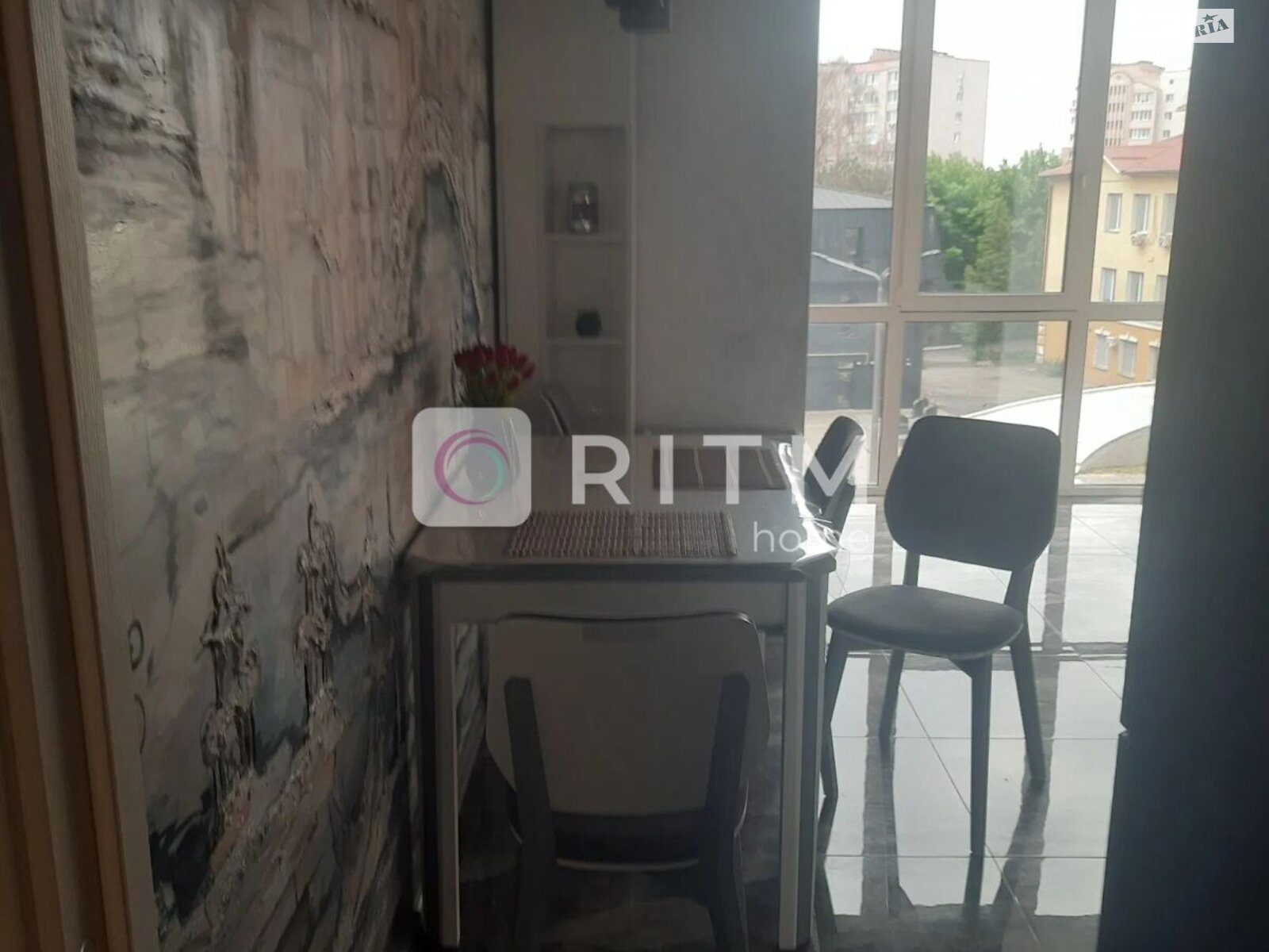 двокімнатна квартира в Луцьку, район Центр, на вул. Яровиця 10 в довготривалу оренду помісячно фото 1