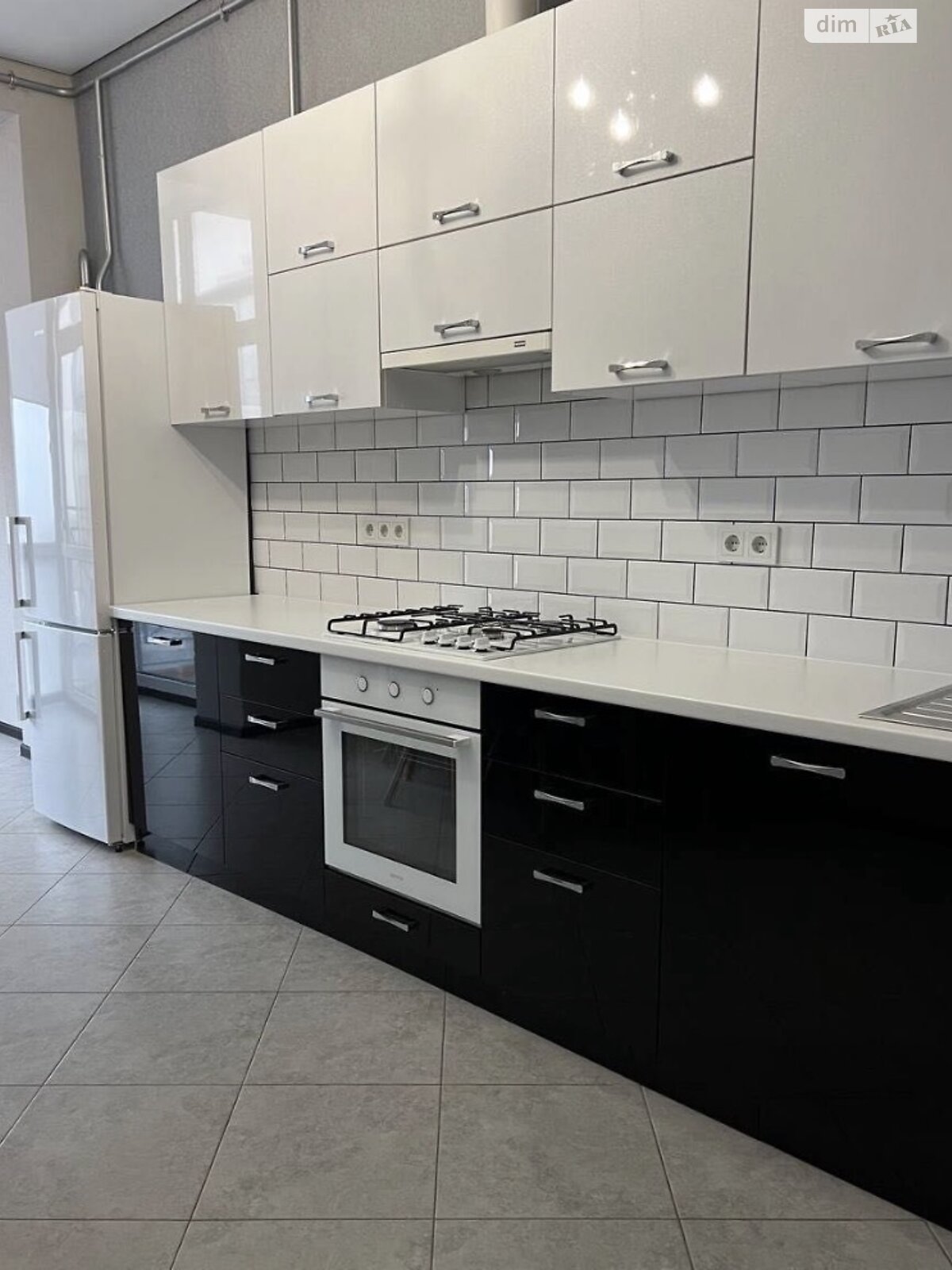 однокомнатная квартира в Луцке, район Центр, на ул. Яровица в аренду на долгий срок помесячно фото 1